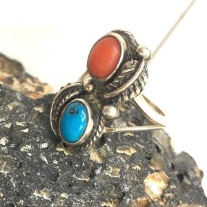 turquoise coral Navajo ring.Navajo jewelry midi ring. Statement silver ring